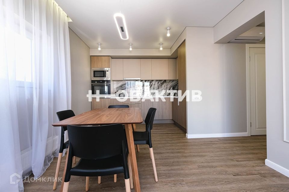Сдаётся 3-комнатная квартира, 93.4 м²