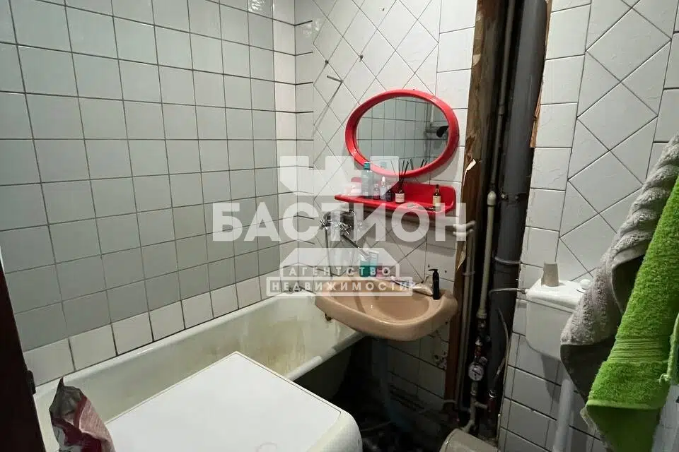 Продаётся 1-комнатная квартира, 32 м²