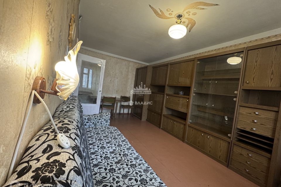 Продаётся 1-комнатная квартира, 33 м²