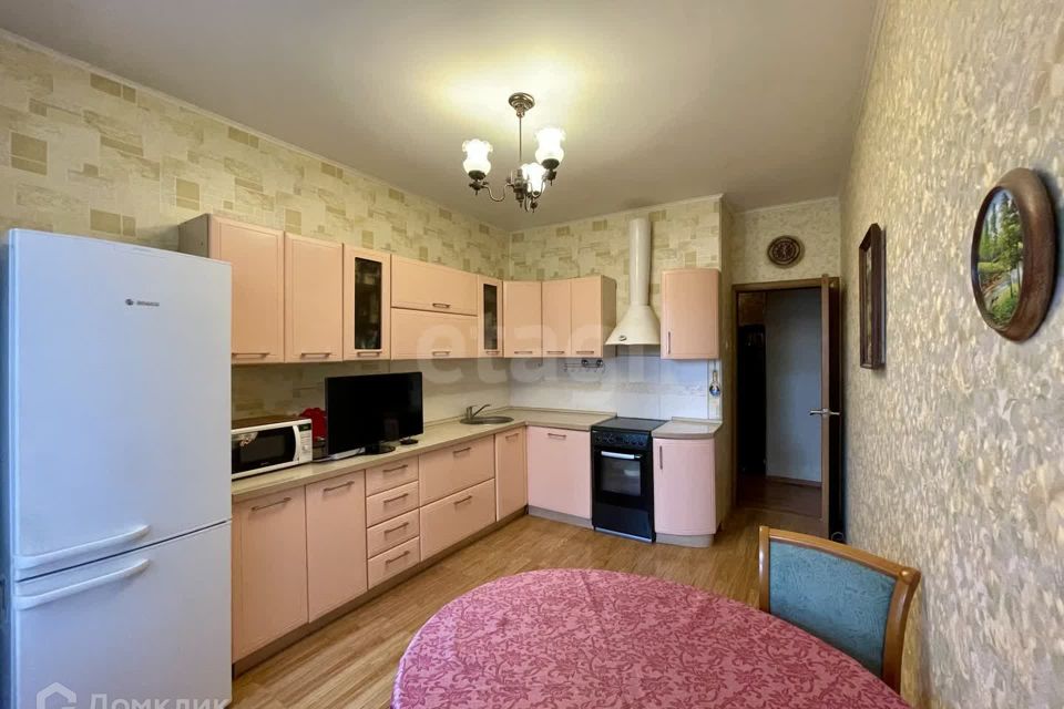 Продаётся 2-комнатная квартира, 64.66 м²