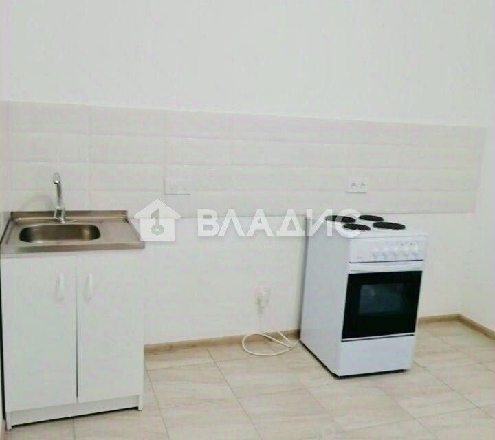 Продаётся 1-комнатная квартира, 41.6 м²