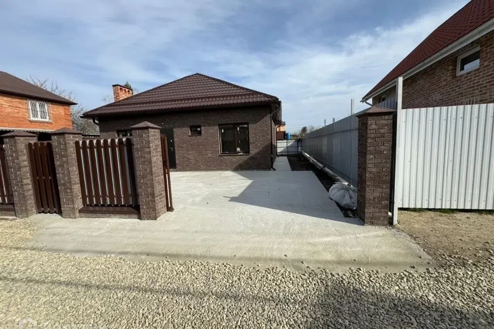 Продаётся 1-этажный дом, 90 м²