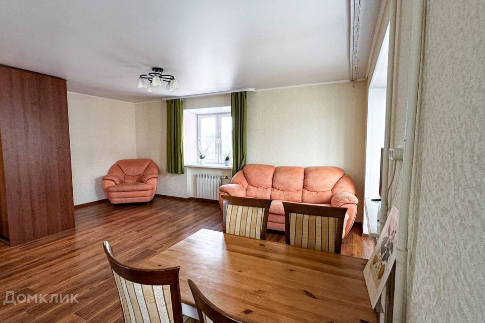 Продаётся 1-комнатная квартира, 37.7 м²