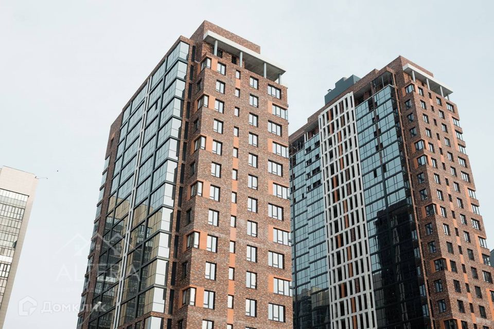 Купить 2-комн квартиру, 62.8 м², 20/20 этаж, Казань, Вахитовский р-н, ул. Бутлер