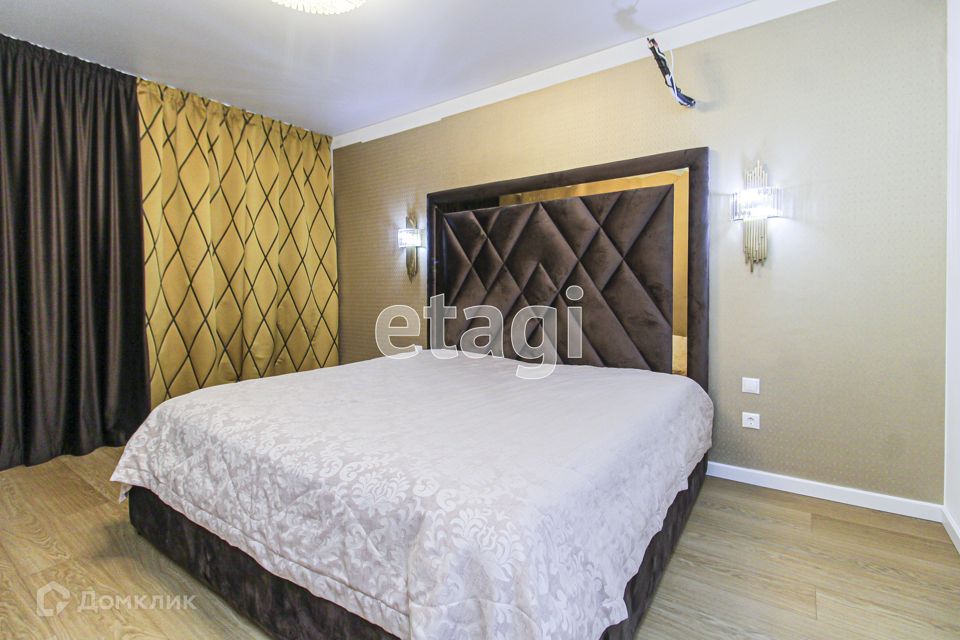 Продаётся 1-комнатная квартира, 57.9 м²