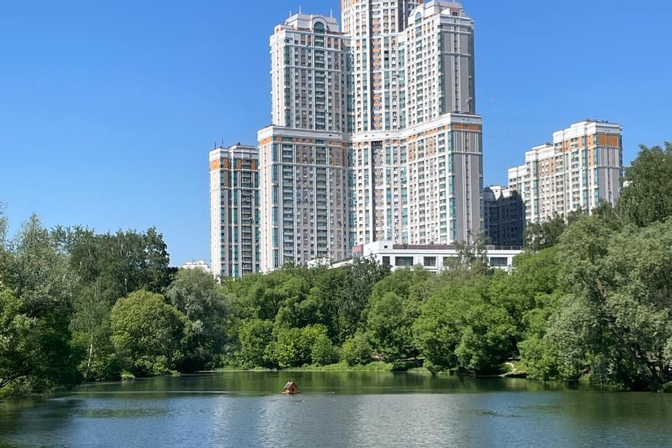 Продаётся 1-комнатная квартира, 44.7 м²