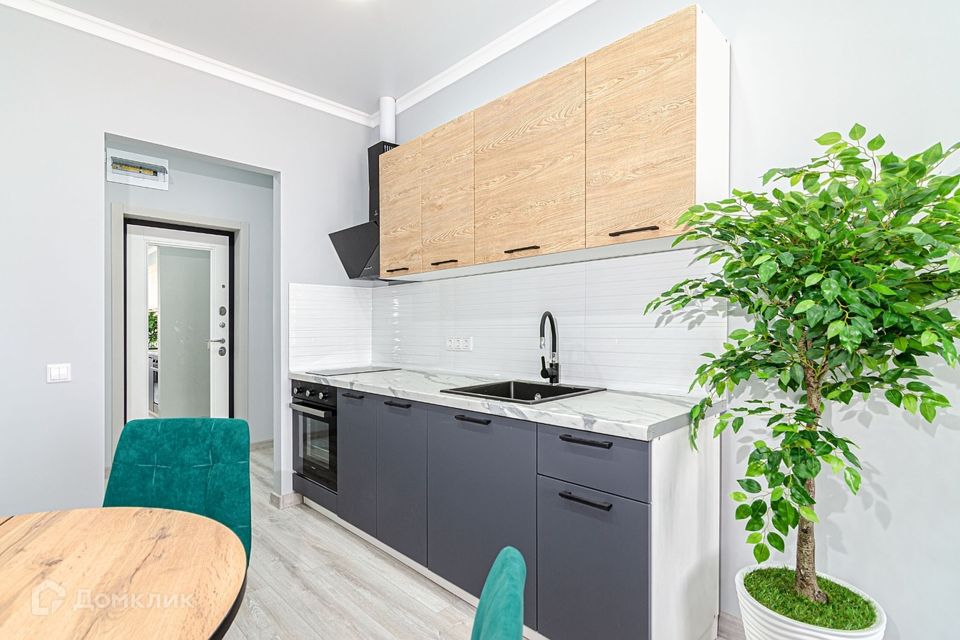 Продаётся 1-комнатная квартира, 38 м²