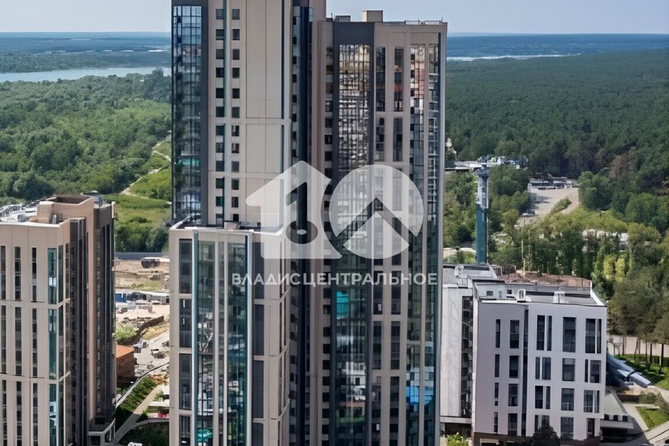 Продаётся 1-комнатная квартира, 46 м²