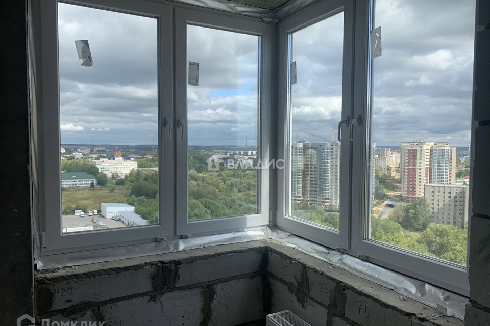 Продаётся 2-комнатная квартира, 60.9 м²