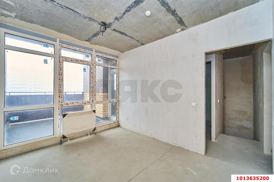 Продаётся 3-комнатная квартира, 100 м²