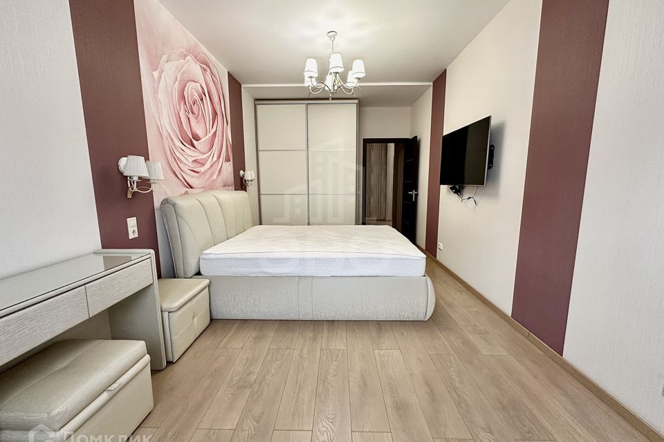 Сдаётся 2-комнатная квартира, 70 м²