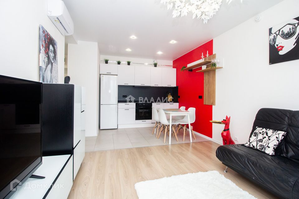 Продаётся 1-комнатная квартира, 39.8 м²