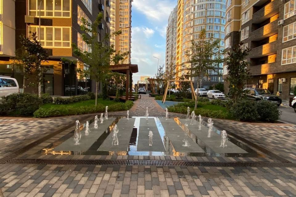 Продаётся 3-комнатная квартира, 108.1 м²