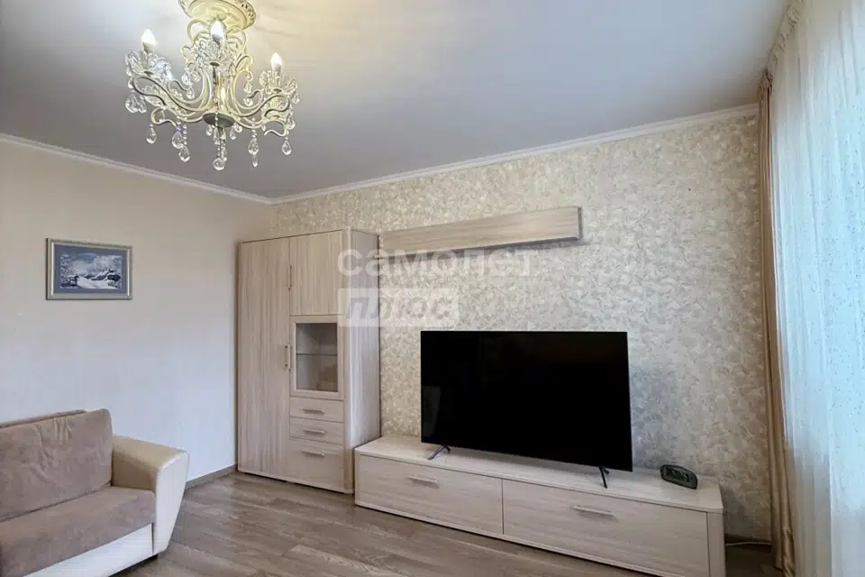 Продаётся 2-комнатная квартира, 70.5 м²