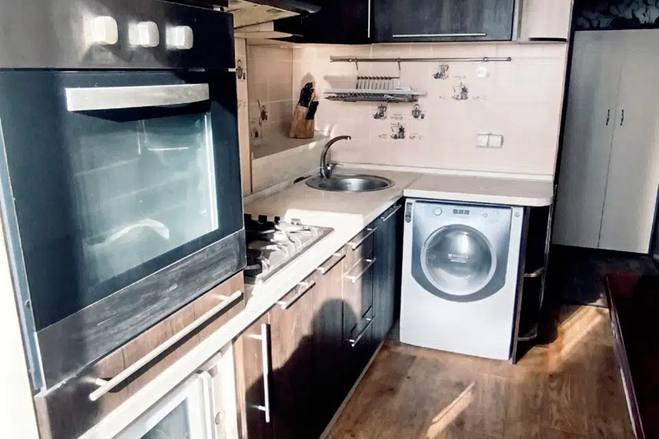 Продаётся 3-комнатная квартира, 56.3 м²