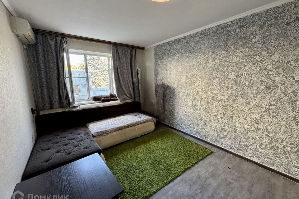 Продаётся 2-комнатная квартира, 38.2 м²