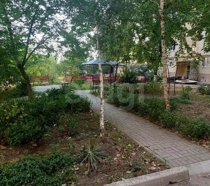 Продаётся 3-комнатная квартира, 63 м²