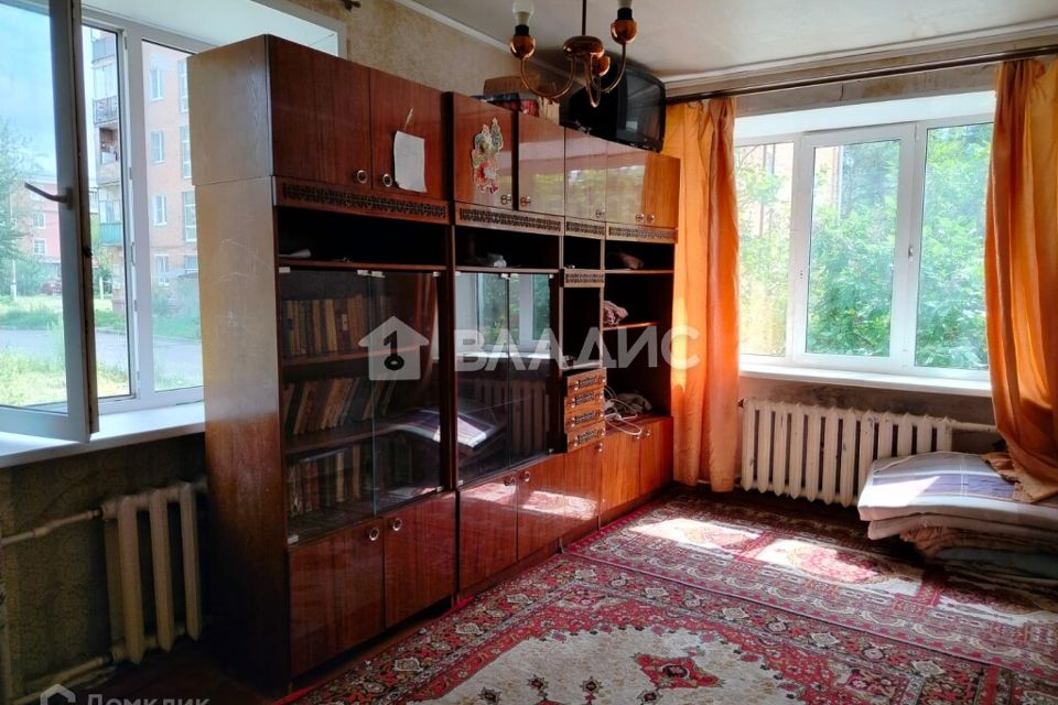 Продаётся 2-комнатная квартира, 41.8 м²
