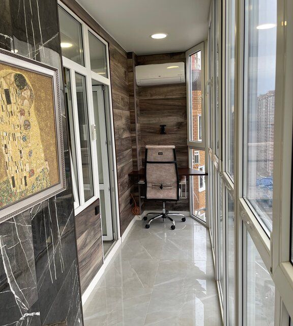 Сдаётся 2-комнатная квартира, 65 м²