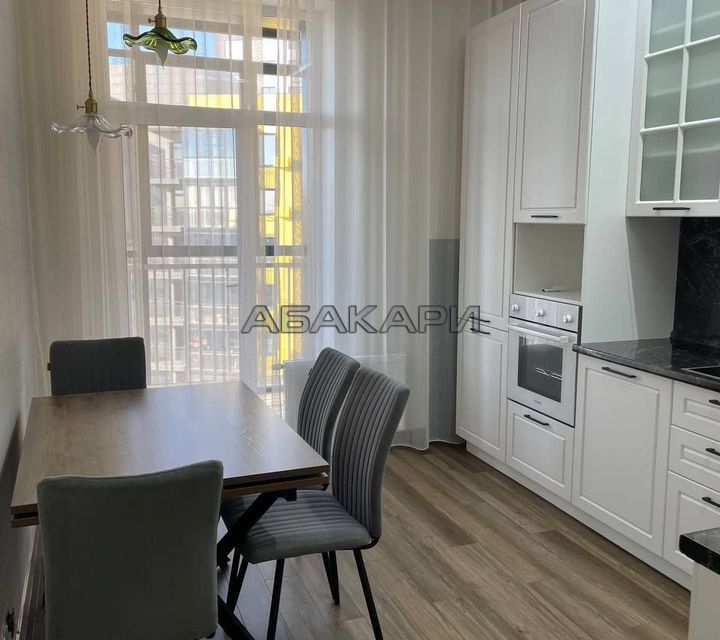 Сдаётся 1-комнатная квартира, 38 м²