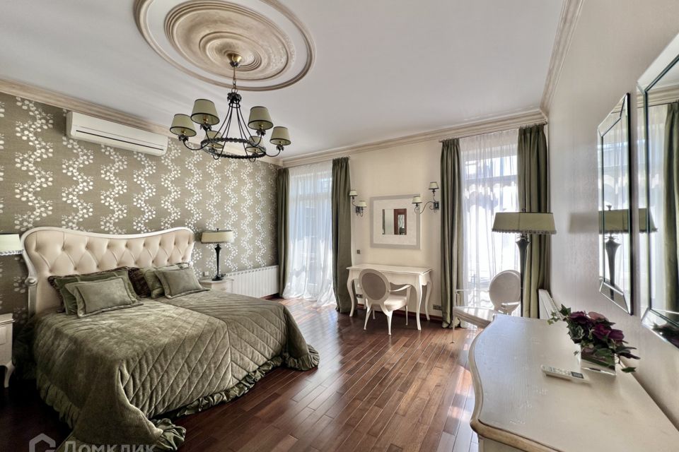 Сдаётся 3-комнатная квартира, 150 м²