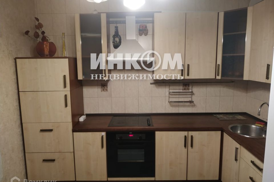 Сдаётся 1-комнатная квартира, 42 м²