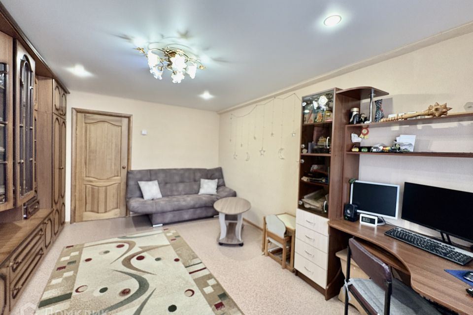 Продаётся 3-комнатная квартира, 63.2 м²