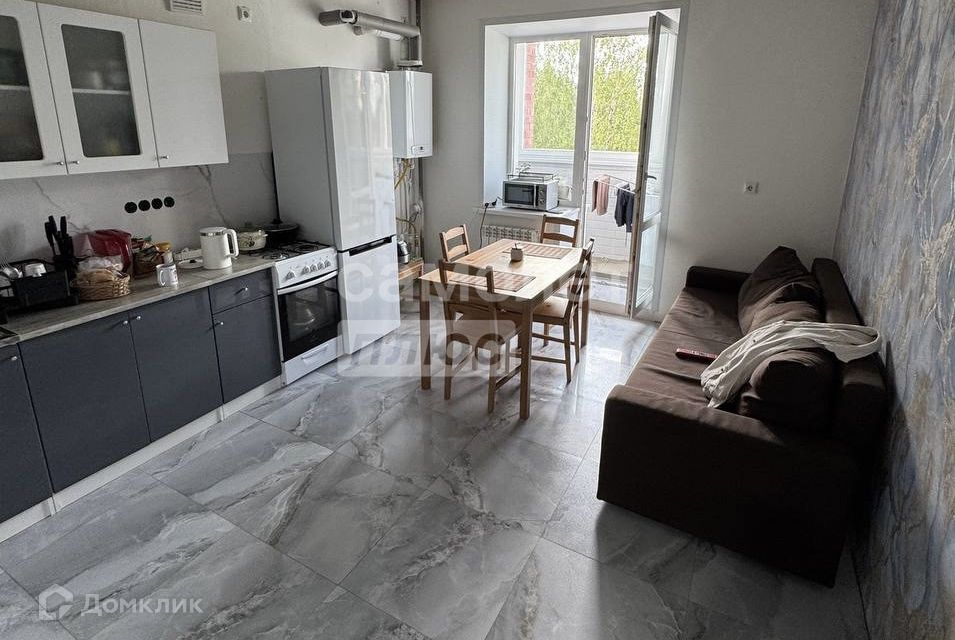 Продаётся 2-комнатная квартира, 59.5 м²