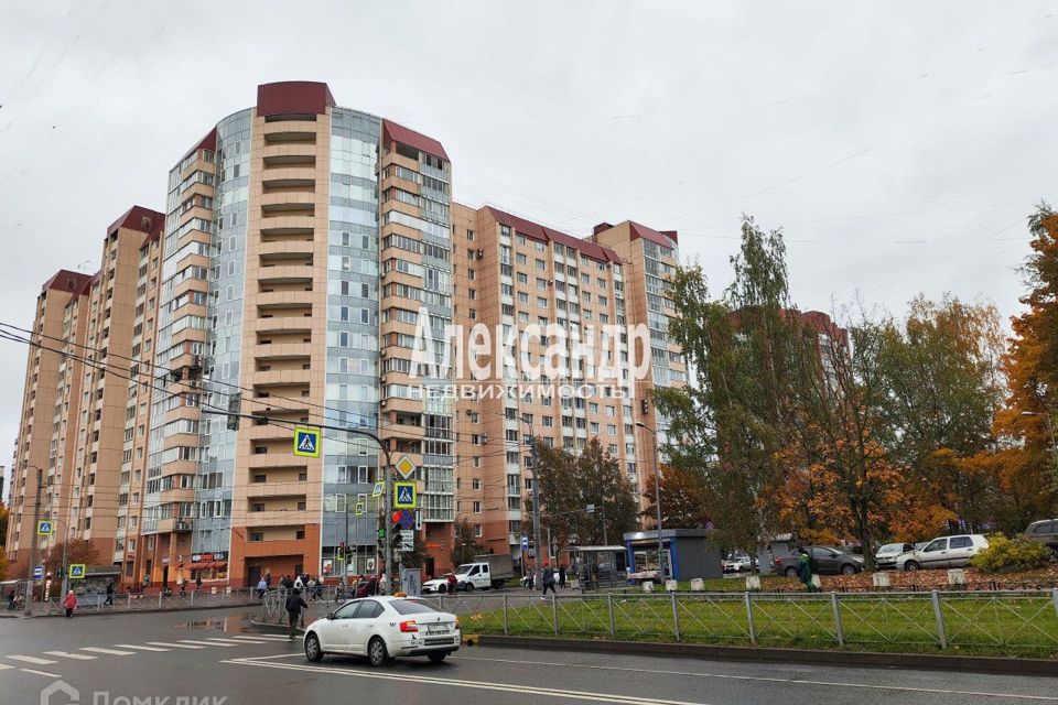 Продаётся 2-комнатная квартира, 76.5 м²
