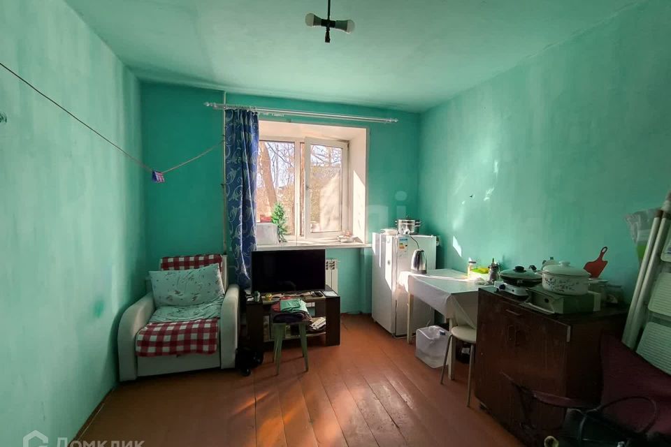 Продаётся комната в 1-комн. квартире, 13.1 м²