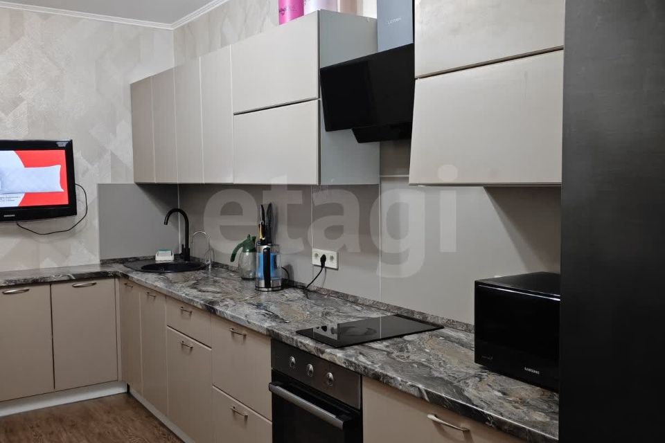 Сдаётся 2-комнатная квартира, 60 м²