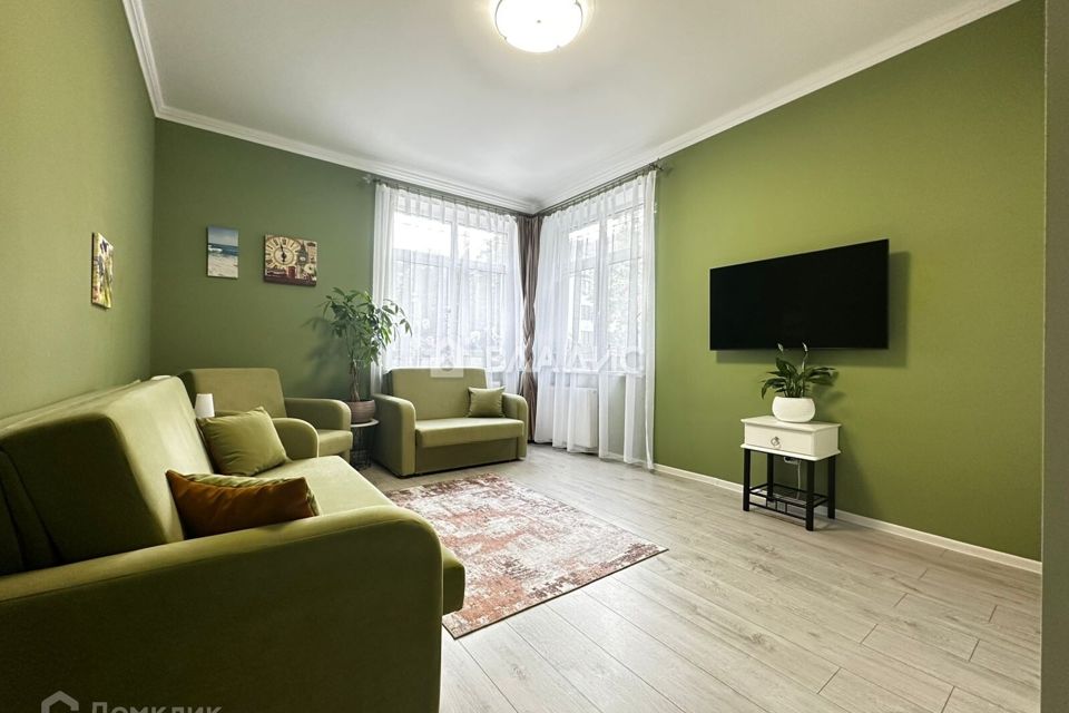 Продаётся 1-комнатная квартира, 43.2 м²