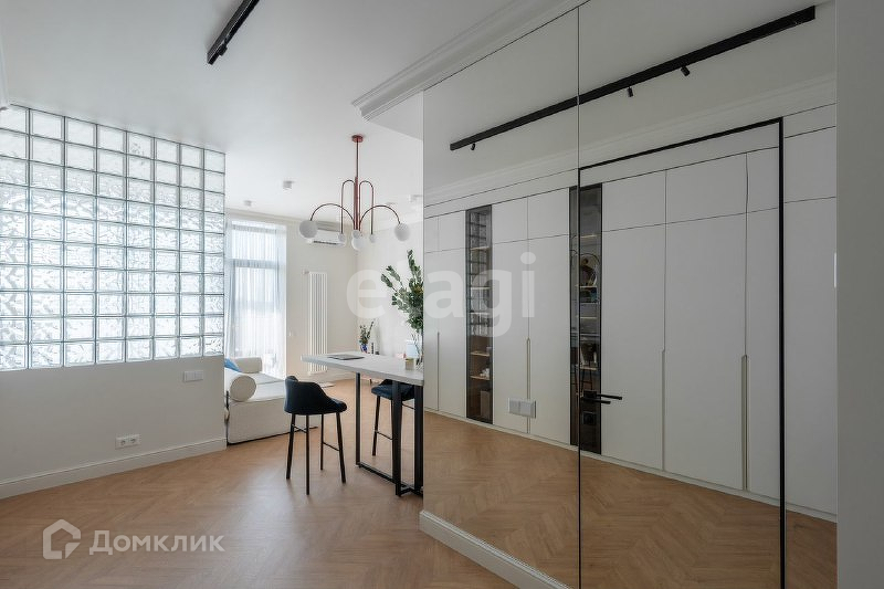 Продаётся студия, 42 м²