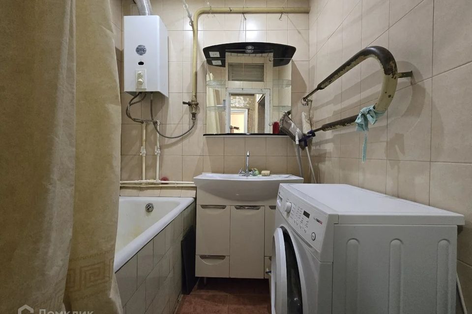 Сдаётся 2-комнатная квартира, 56 м²