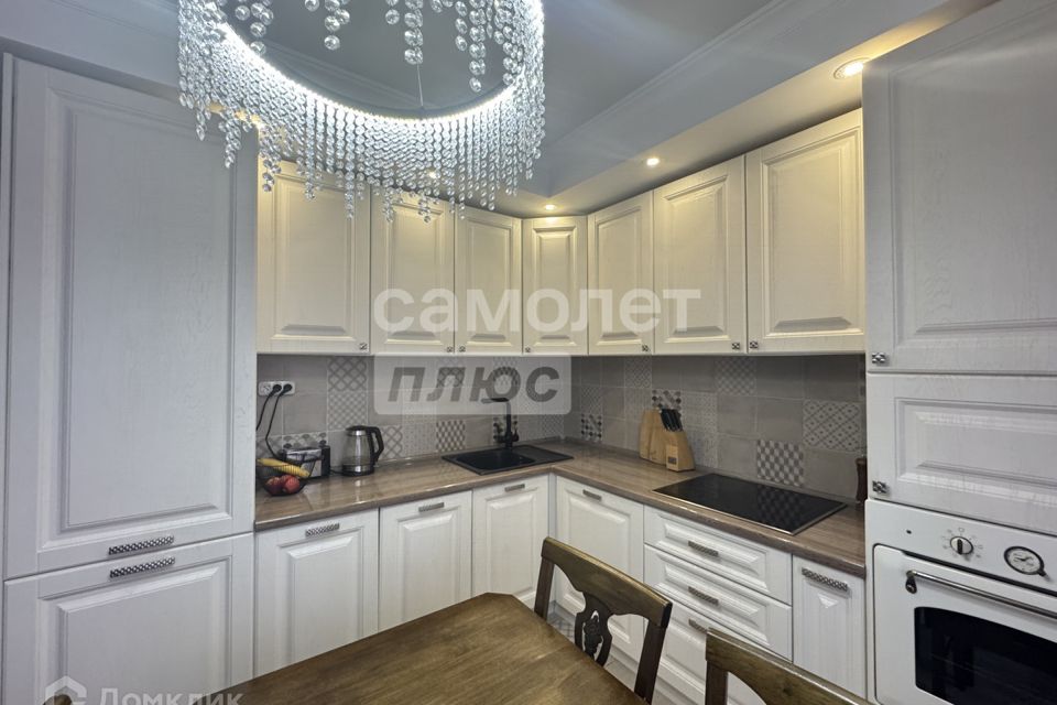 Продаётся 3-комнатная квартира, 70 м²