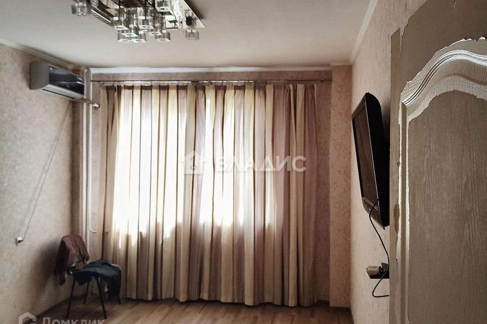 Продаётся 1-комнатная квартира, 38 м²