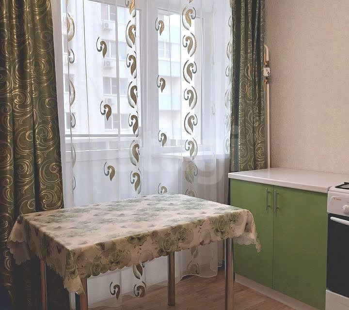 Продаётся 1-комнатная квартира, 36.7 м²