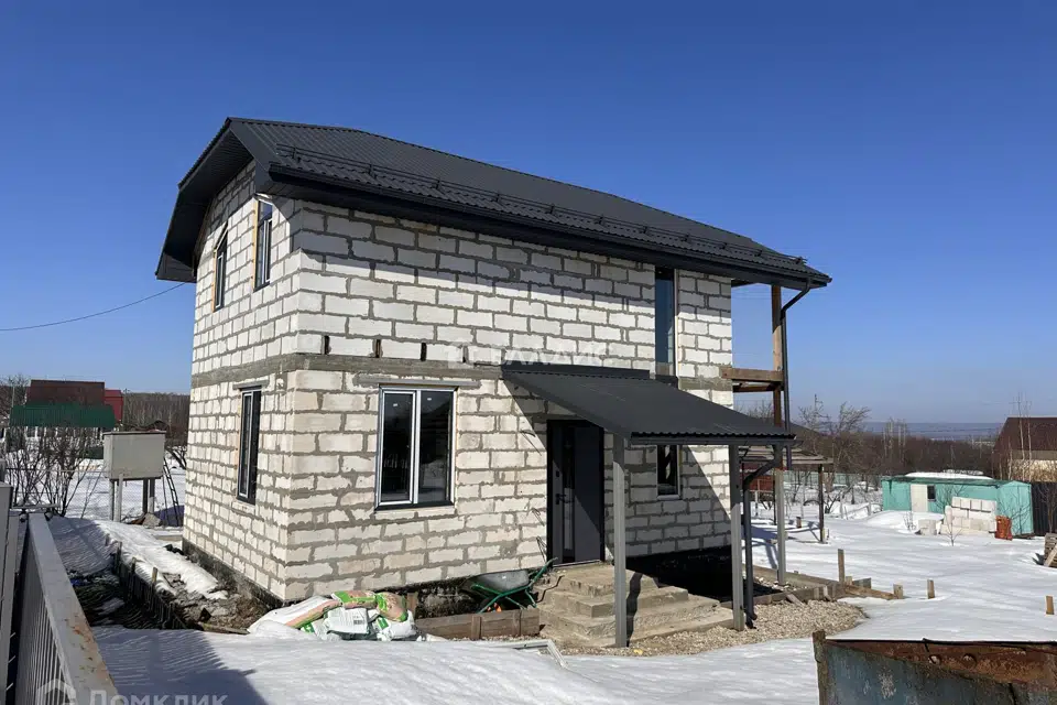 Продаётся 2-этажный дом, 120 м²