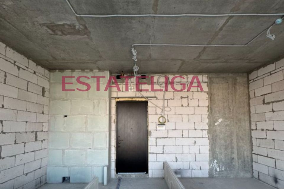 Продаётся 1-комнатная квартира, 38 м²