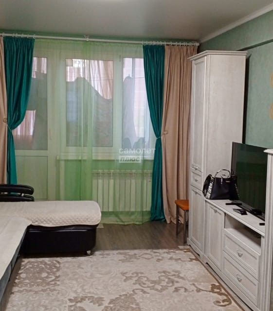Продаётся 3-комнатная квартира, 70 м²