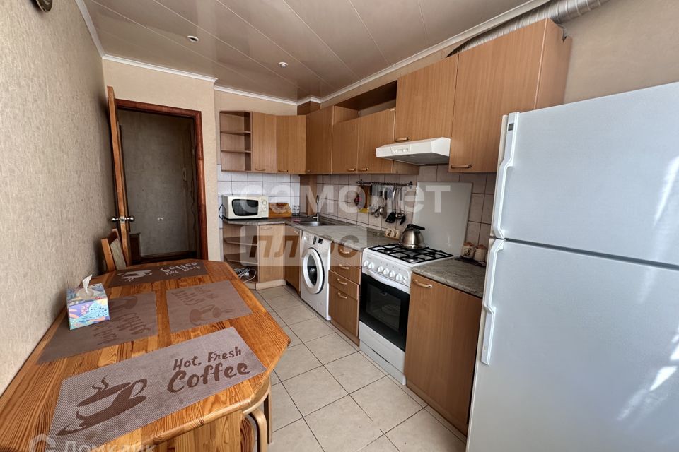 Продаётся 3-комнатная квартира, 61.1 м²