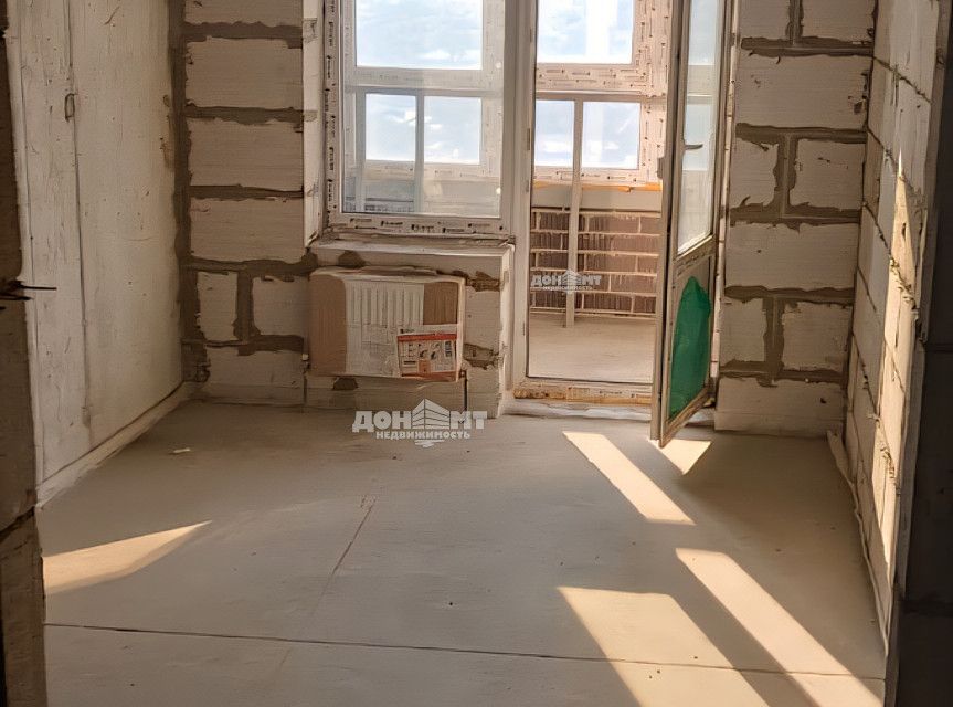 Продаётся 2-комнатная квартира, 52.6 м²
