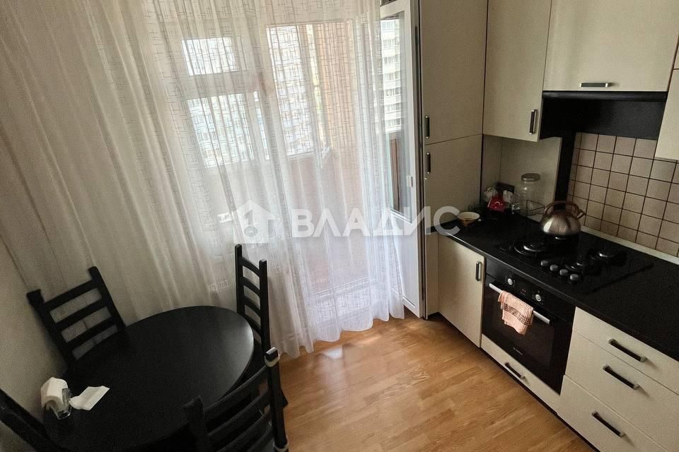 Продаётся 3-комнатная квартира, 71 м²