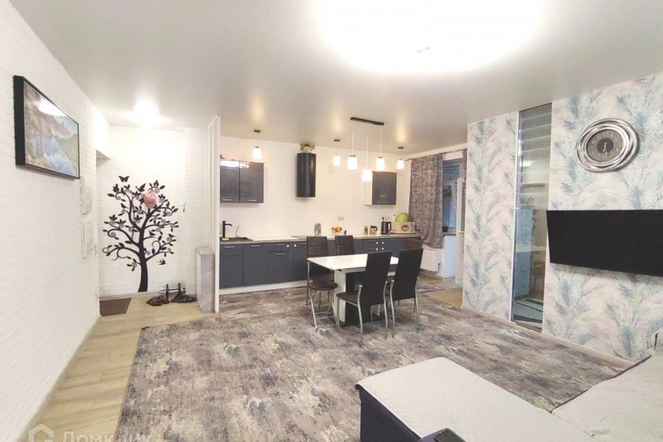 Продаётся 2-комнатная квартира, 52.7 м²
