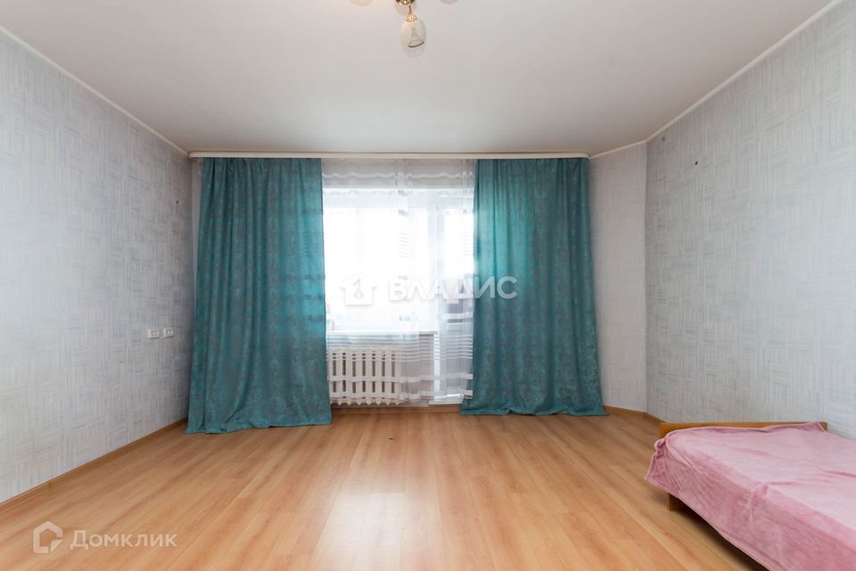 Сдаётся 3-комнатная квартира, 65 м²