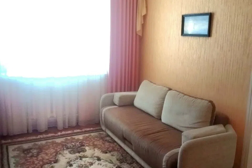 Продаётся 4-комнатная квартира, 96 м²