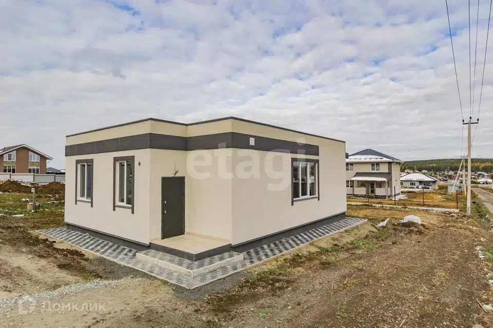 Продаётся 1-этажный дом, 100 м²
