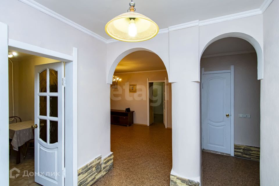 Продаётся 3-комнатная квартира, 62.8 м²