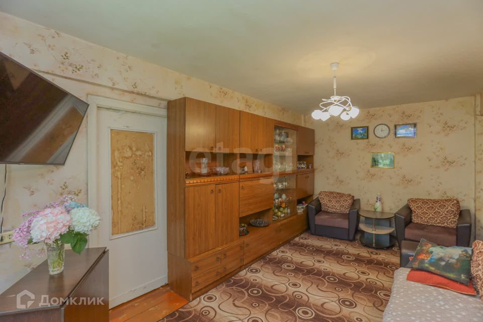 Продаётся 3-комнатная квартира, 55.7 м²