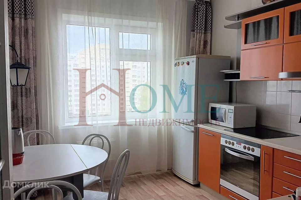 Сдаётся 2-комнатная квартира, 64 м²